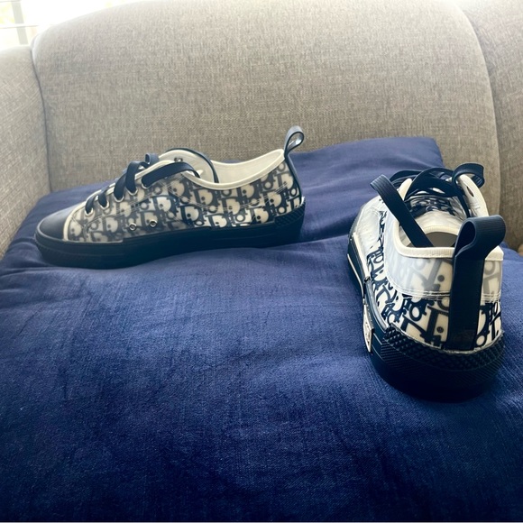 Dior B23 Low Oblique Blue
Barely Pre Owned in excellent condition - Picture 7 of 7